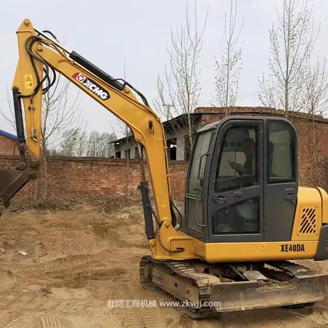칤XE40DAھ
