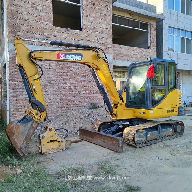 칤XE60DAھ